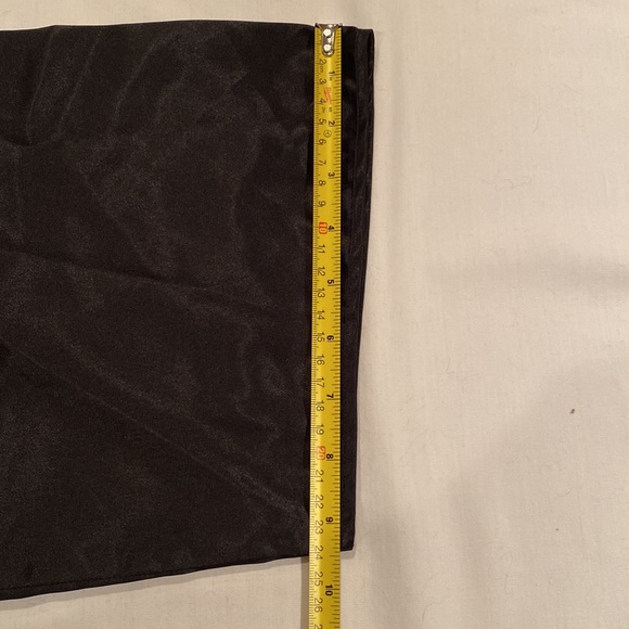 LaSenza silk cover up - Picture 5 of 5